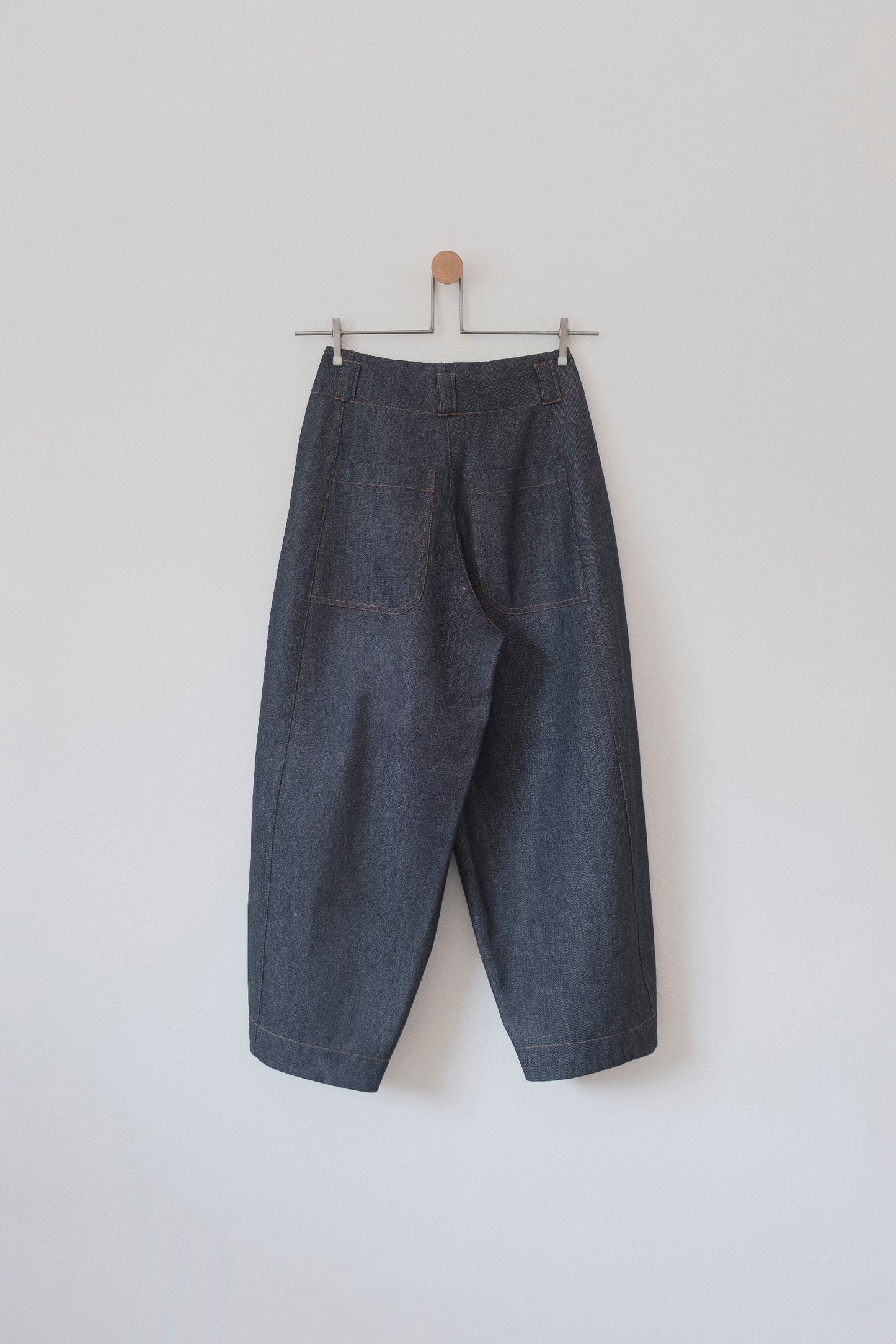 In stock ― 002 Raw Denim
