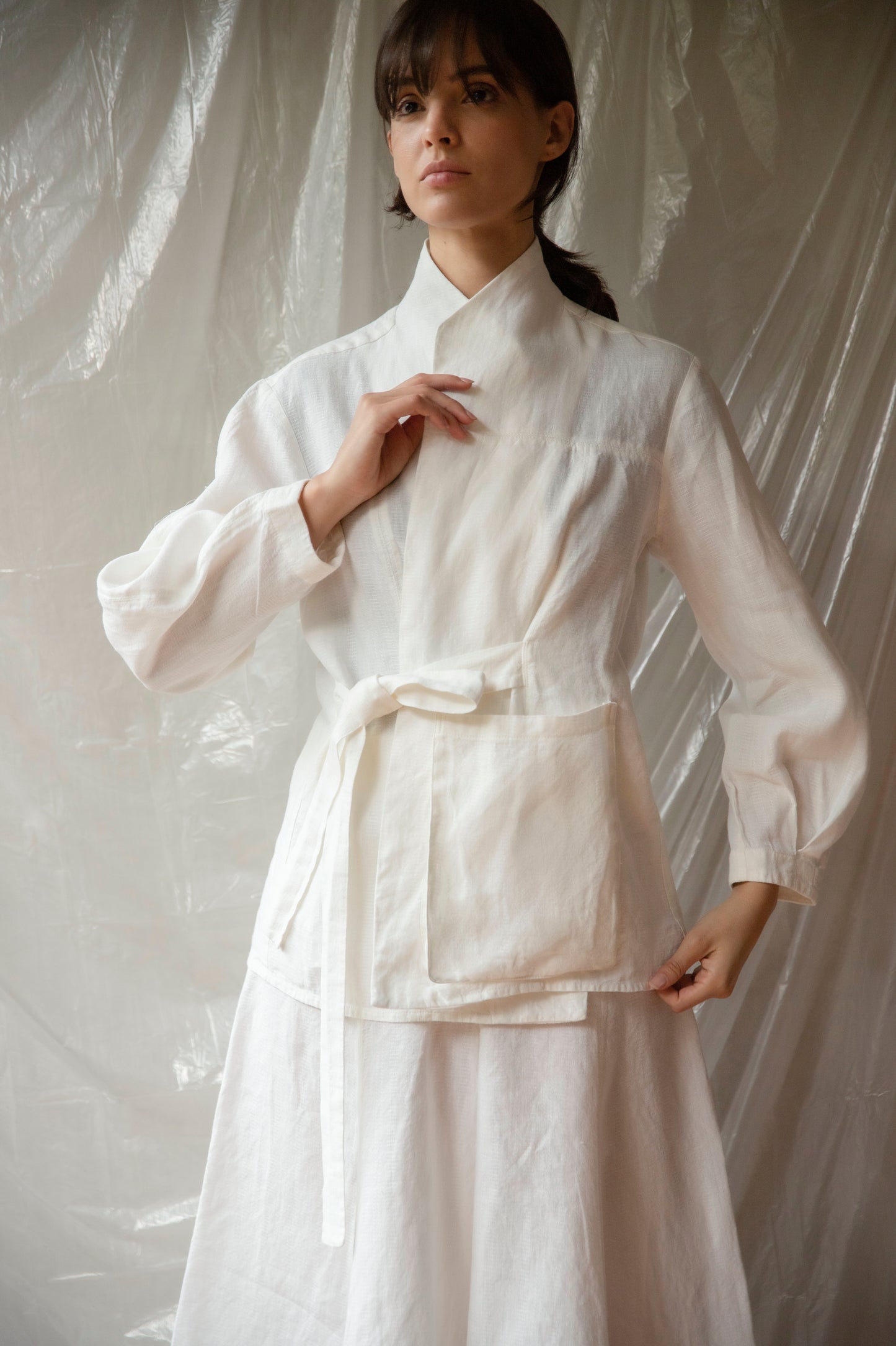 Light Crossed Jacket ― White Linen
