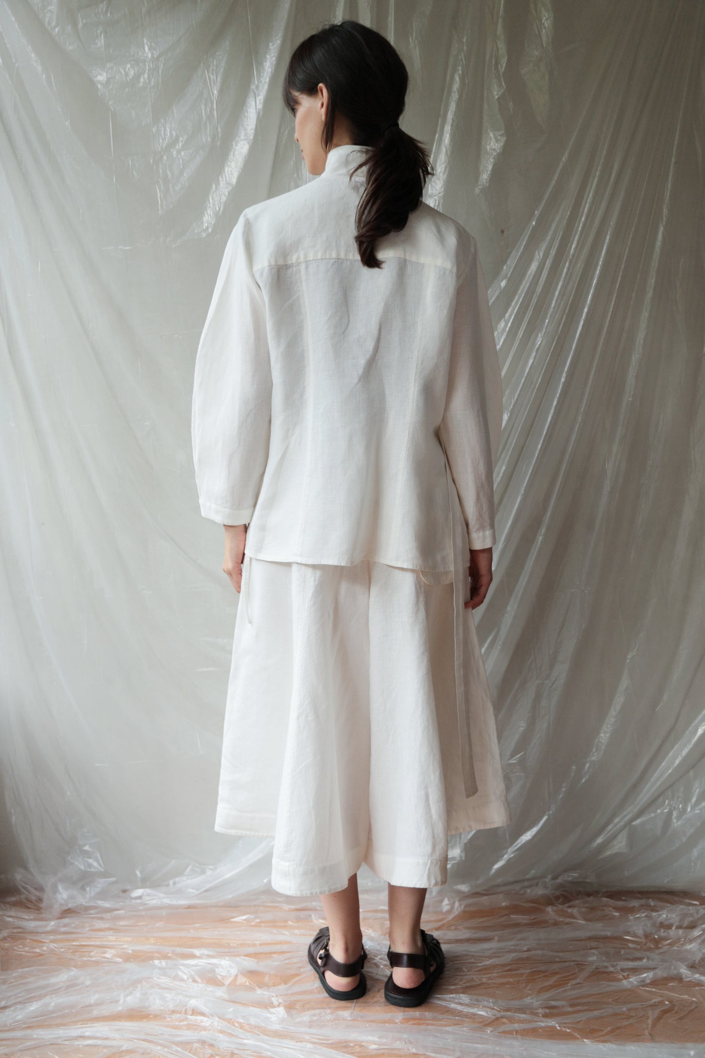Light Crossed Jacket ― White Linen