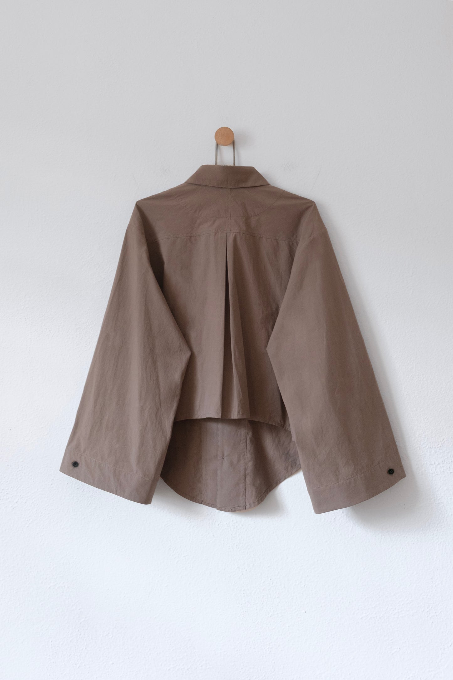 Modelo 002 ― Blanco