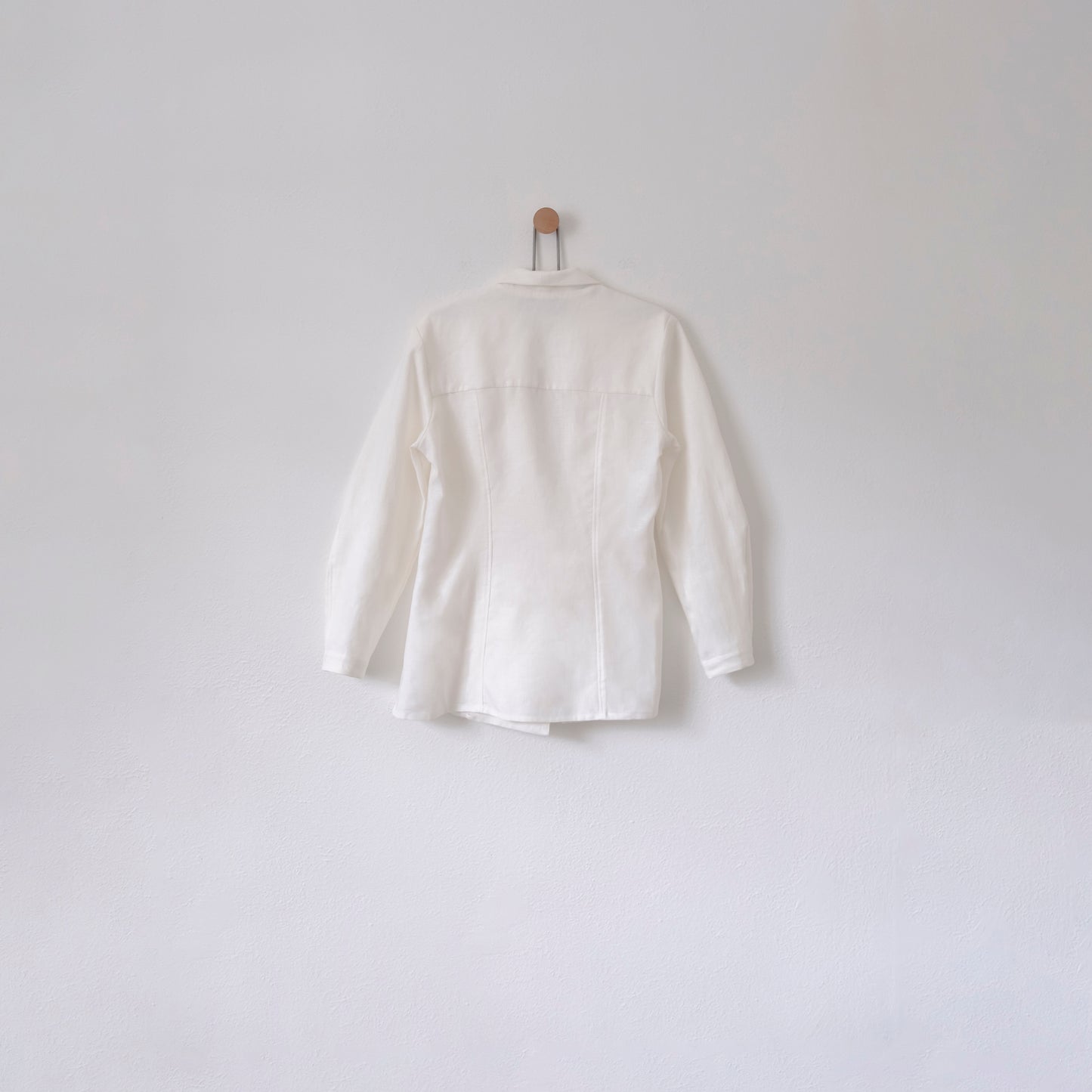 Light Crossed Jacket ― White Linen