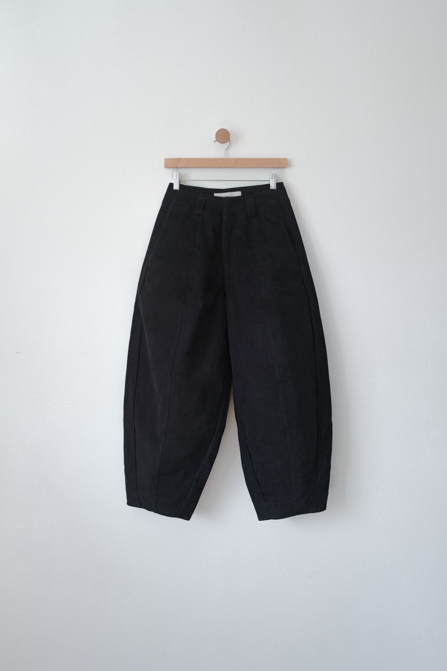 Model 002 ― Black Denim
