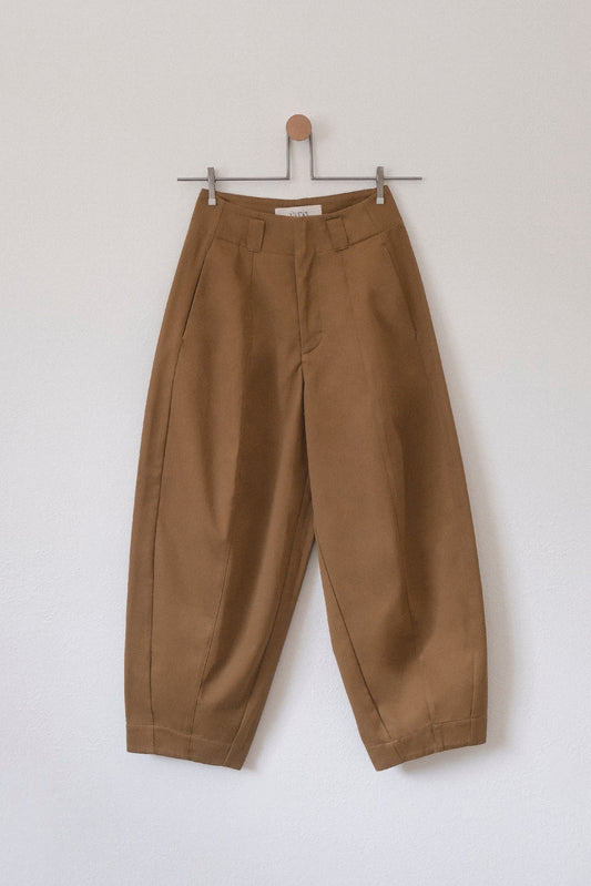 Model 002 ― Ochre